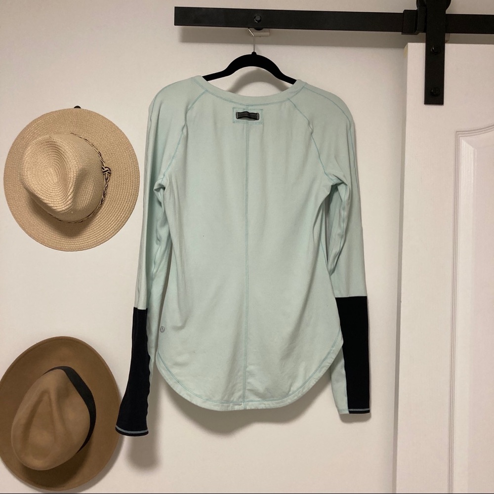 Lululemon Long Sleeve Top - Picture 2 of 4